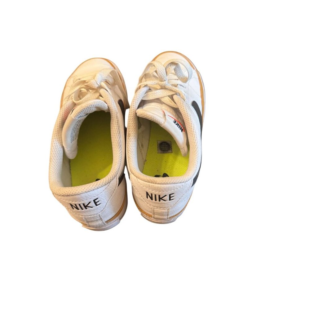 Nike women's sneakers size 7.5 - Picture 3 of 6